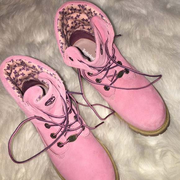 Women’s Pink Timberlands Size 8.5 - Picture 1 of 8